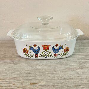 CorningWare Country Festival Dish with Lid Casserole Baking Roosters Flowers